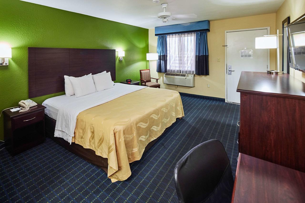 Quality Inn Parker - thumb 2