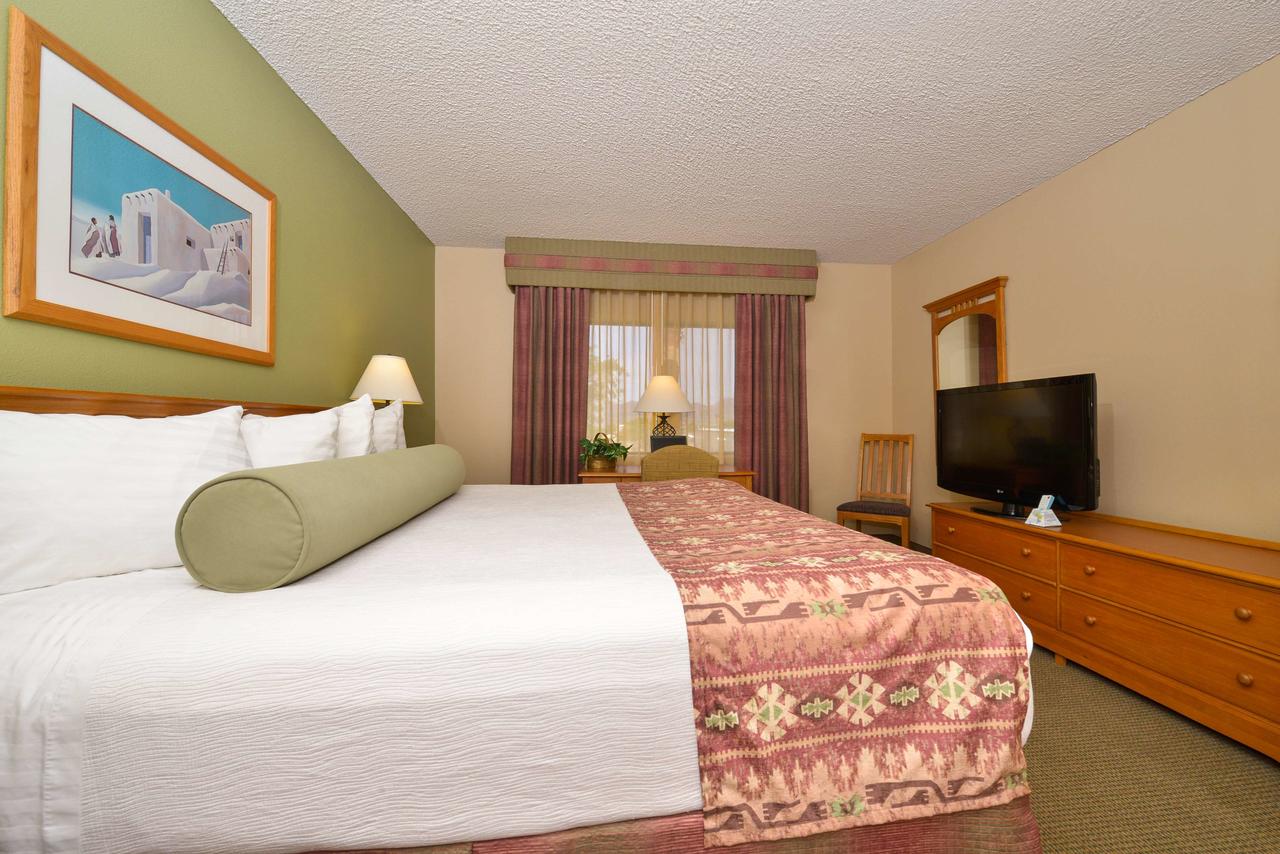 Best Western Plus King's Inn And Suites - thumb 13