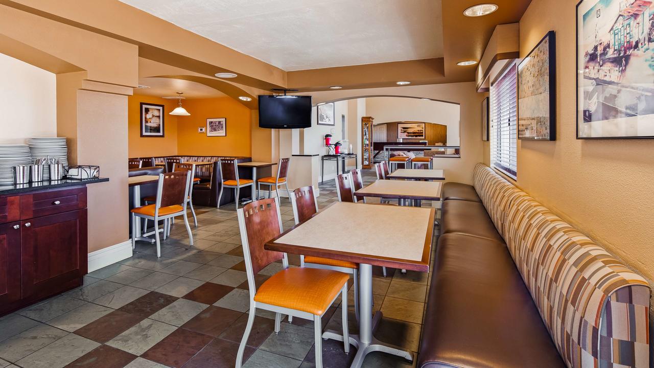 Best Western Plus King's Inn And Suites - thumb 28