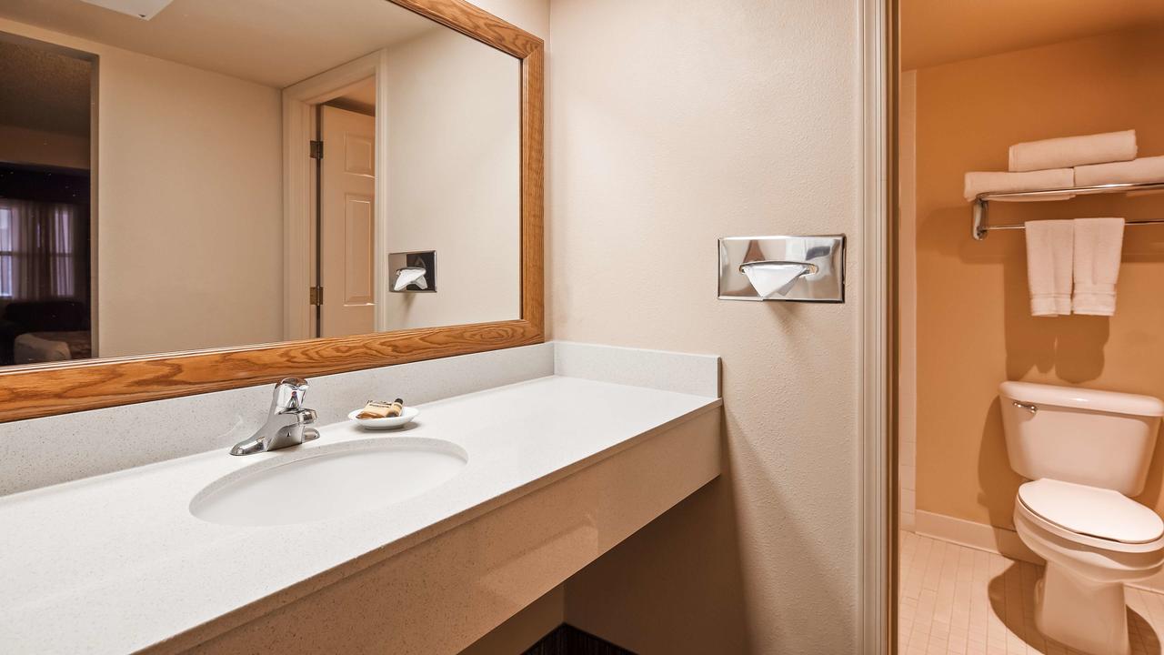 Best Western Plus King's Inn And Suites - thumb 33