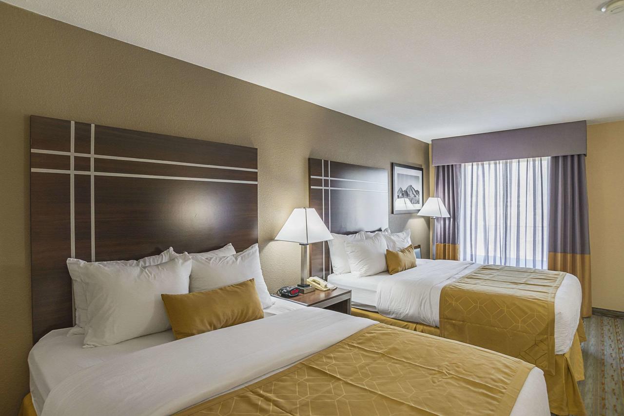 Quality Inn Phoenix - thumb 23