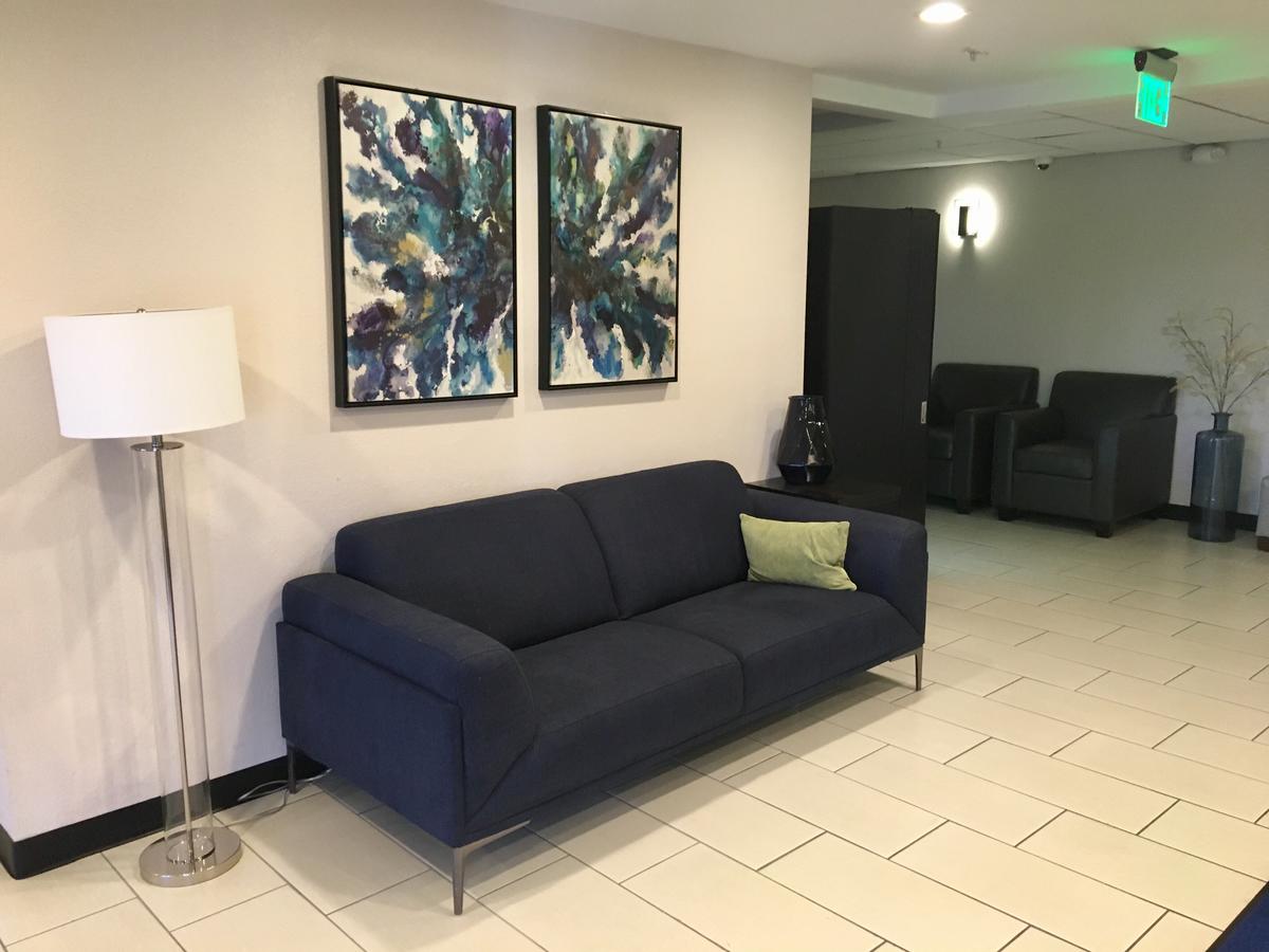 Baymont By Wyndham Phoenix I-10 Near 51st Ave - thumb 23
