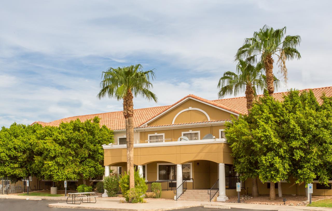 Baymont By Wyndham Phoenix I-10 Near 51st Ave - thumb 38