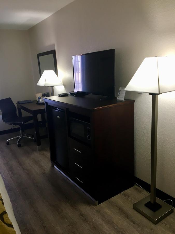 Baymont By Wyndham Phoenix I-10 Near 51st Ave - thumb 17