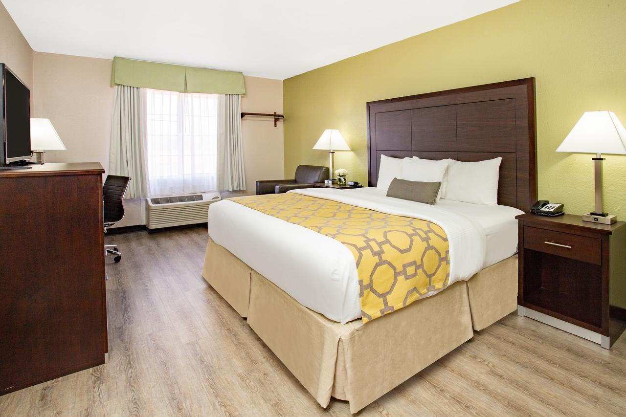 Baymont By Wyndham Phoenix I-10 Near 51st Ave - thumb 2