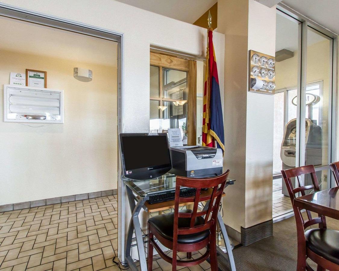 Rodeway Inn & Suites Flagstaff I-40 Exit 198 Butler Ave - thumb 3