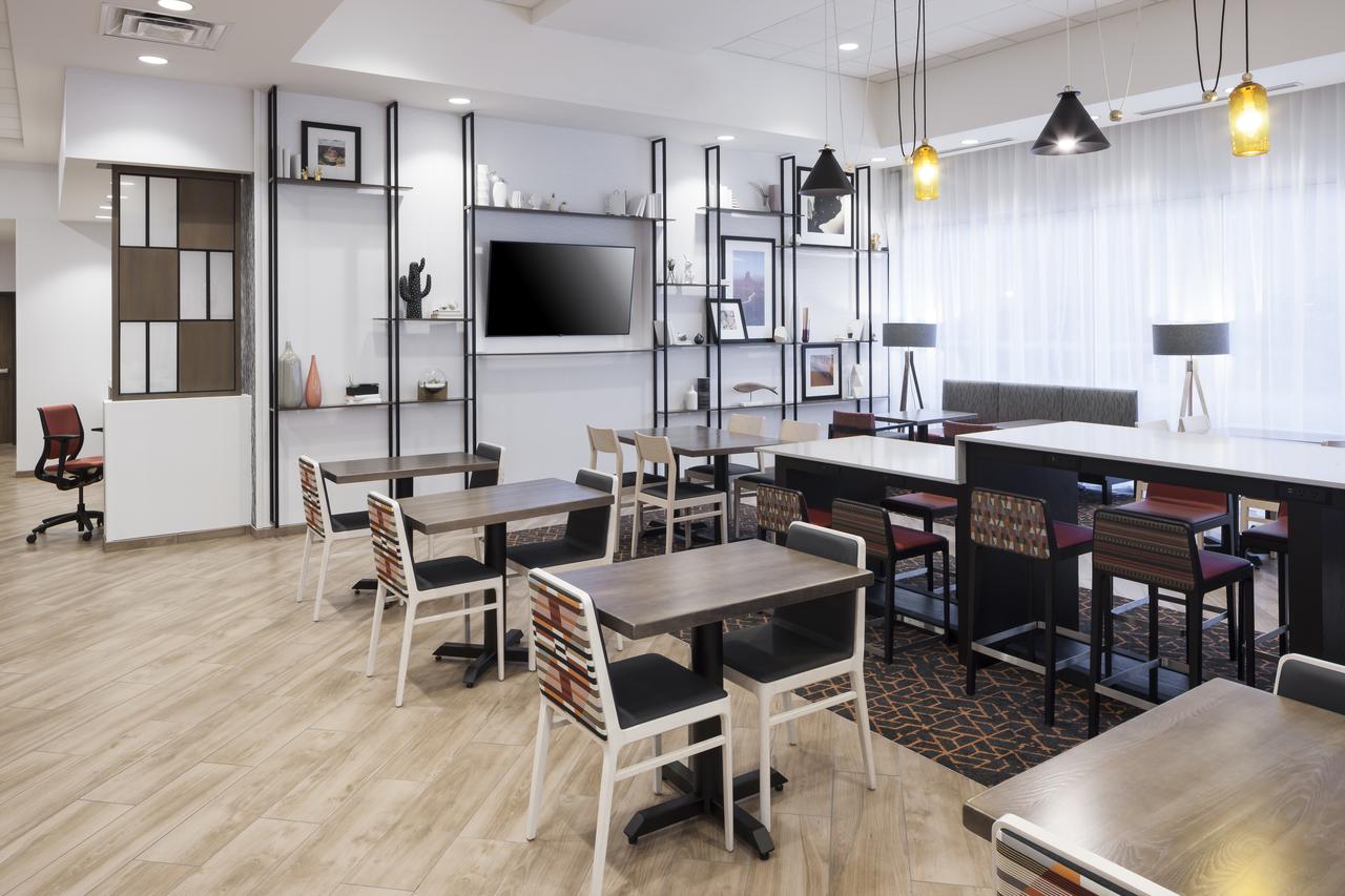 Hampton Inn & Suites Phoenix Downtown - thumb 8