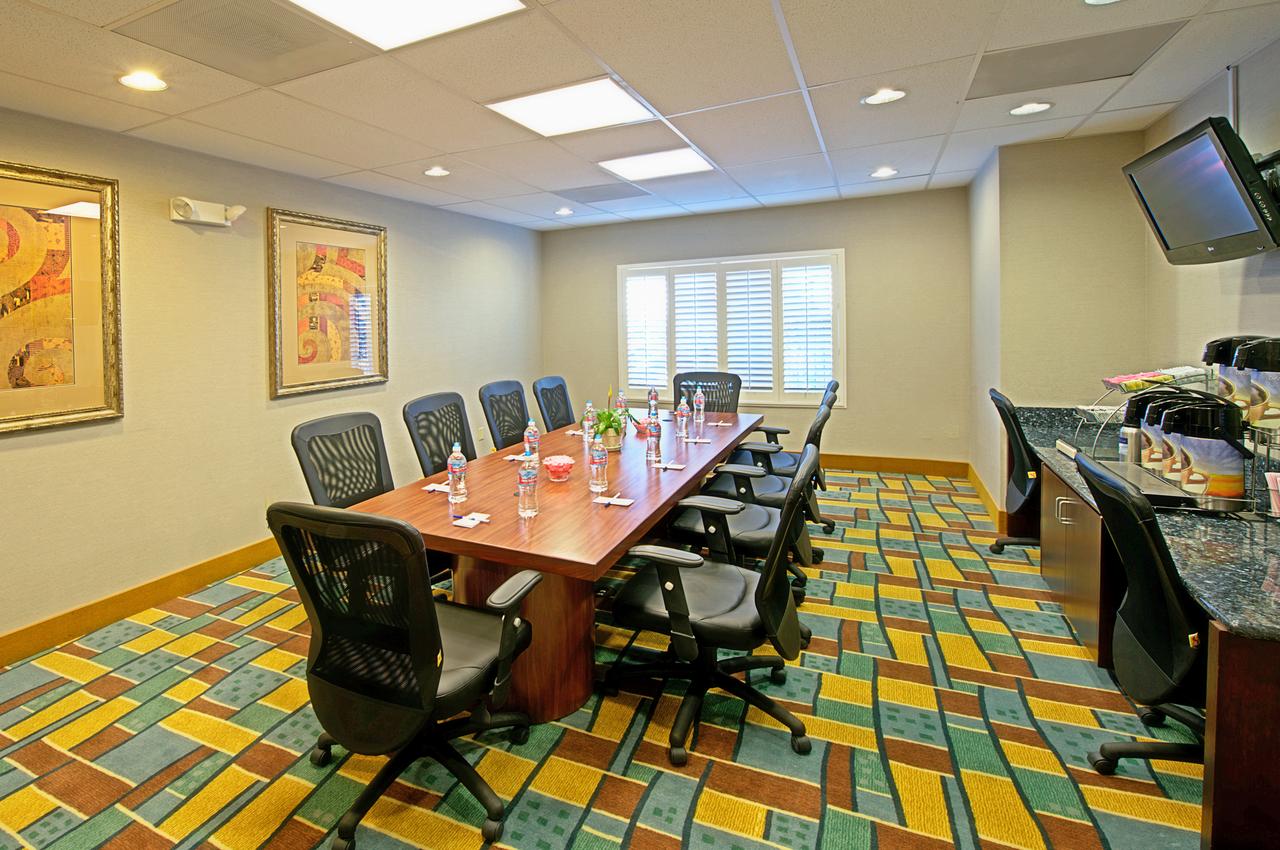Holiday Inn Express Hotel & Suites Tucson - thumb 24
