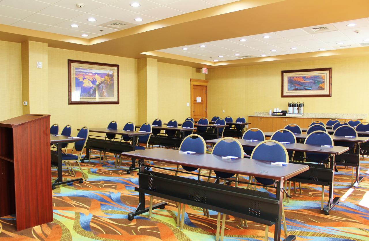 Holiday Inn Express Flagstaff - thumb 22
