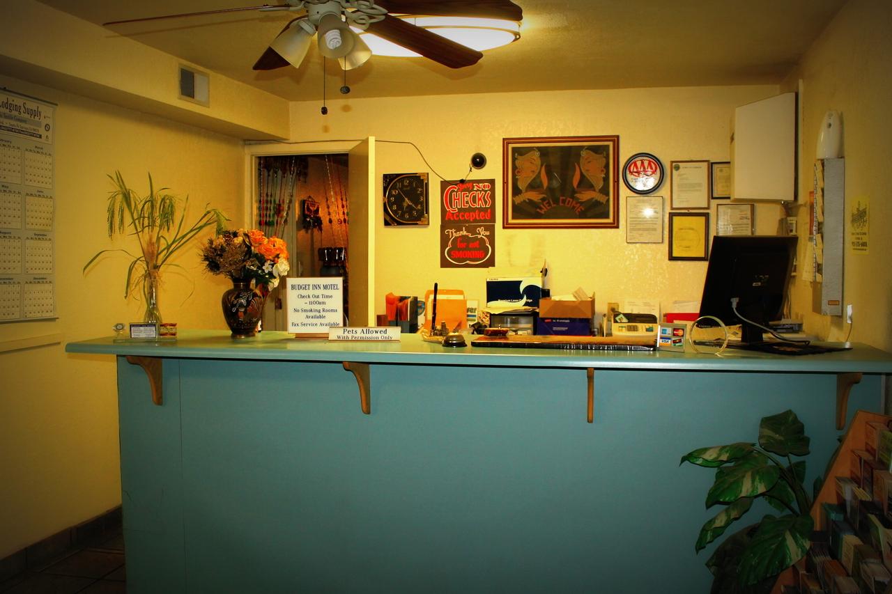 Budget Inn Parker - thumb 2