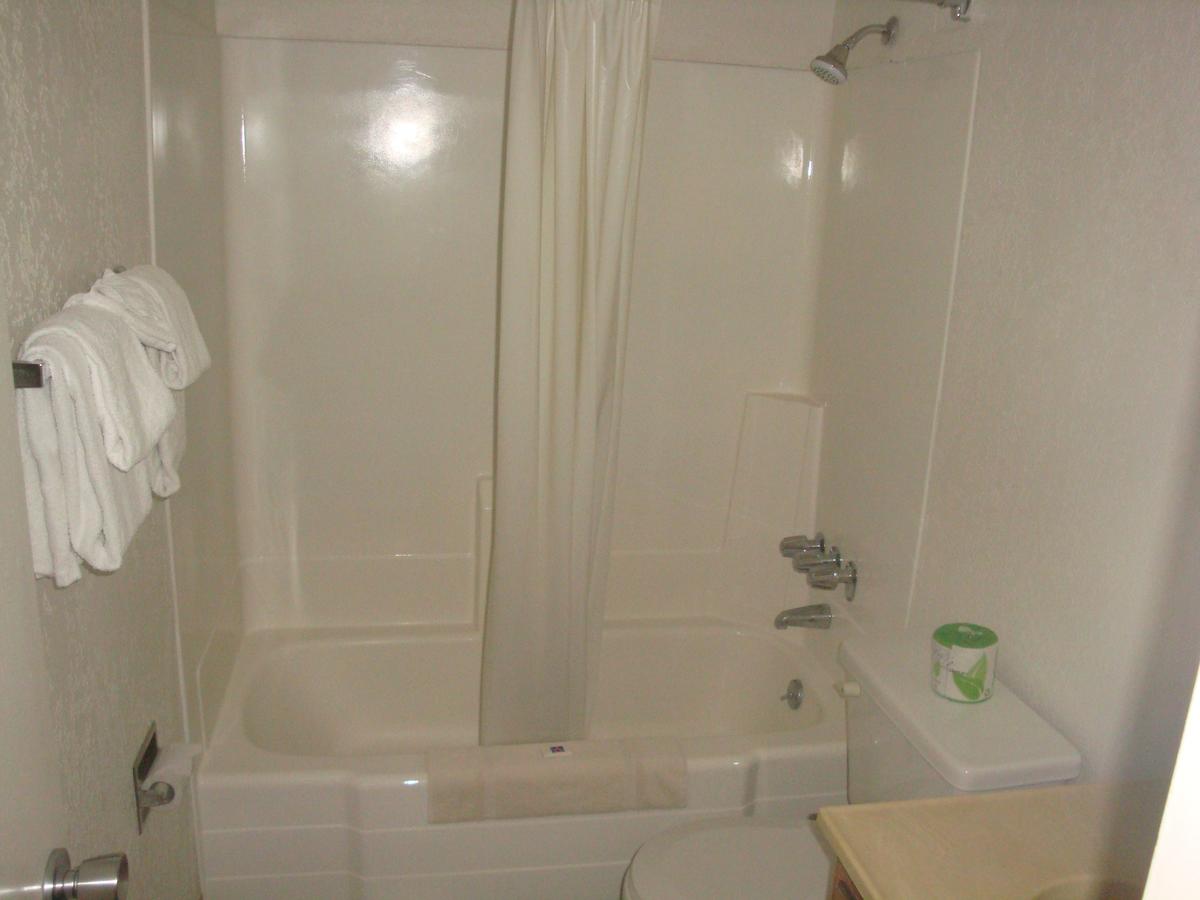 Travelers Inn Lake Havasu - thumb 3