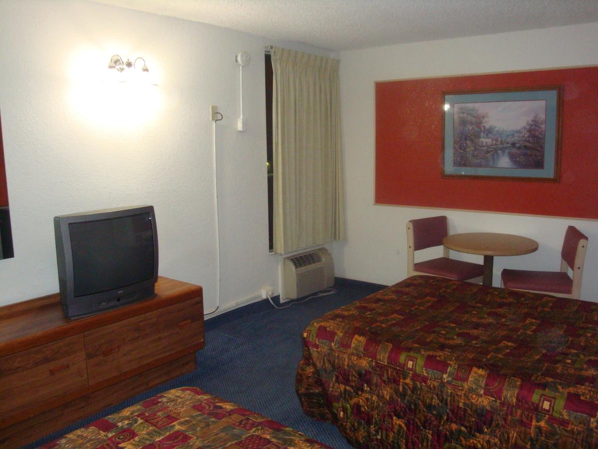 Travelers Inn Lake Havasu - thumb 18