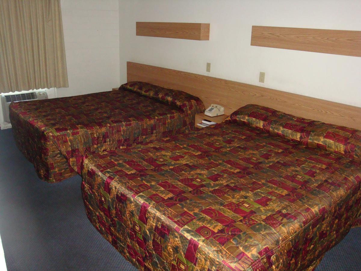 Travelers Inn Lake Havasu - thumb 8