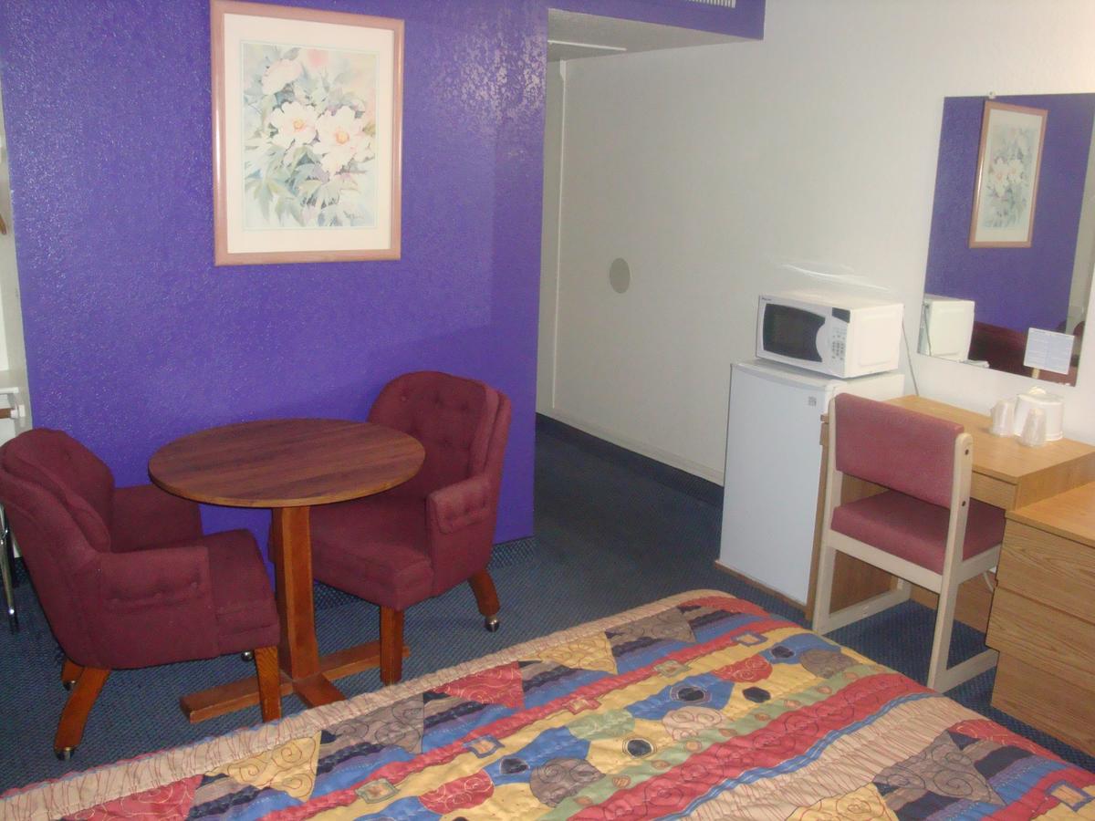 Travelers Inn Lake Havasu - thumb 16