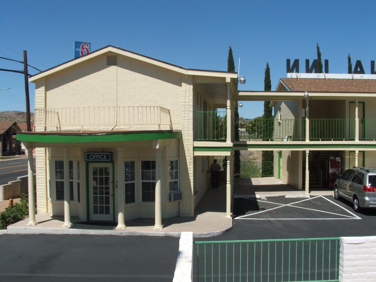 Arizona Inn - thumb 5