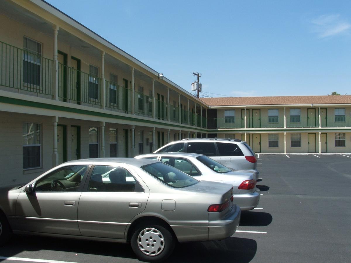 Arizona Inn - thumb 11