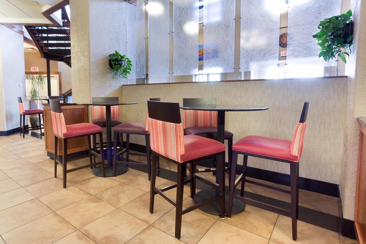 Drury Inn & Suites Flagstaff - thumb 5