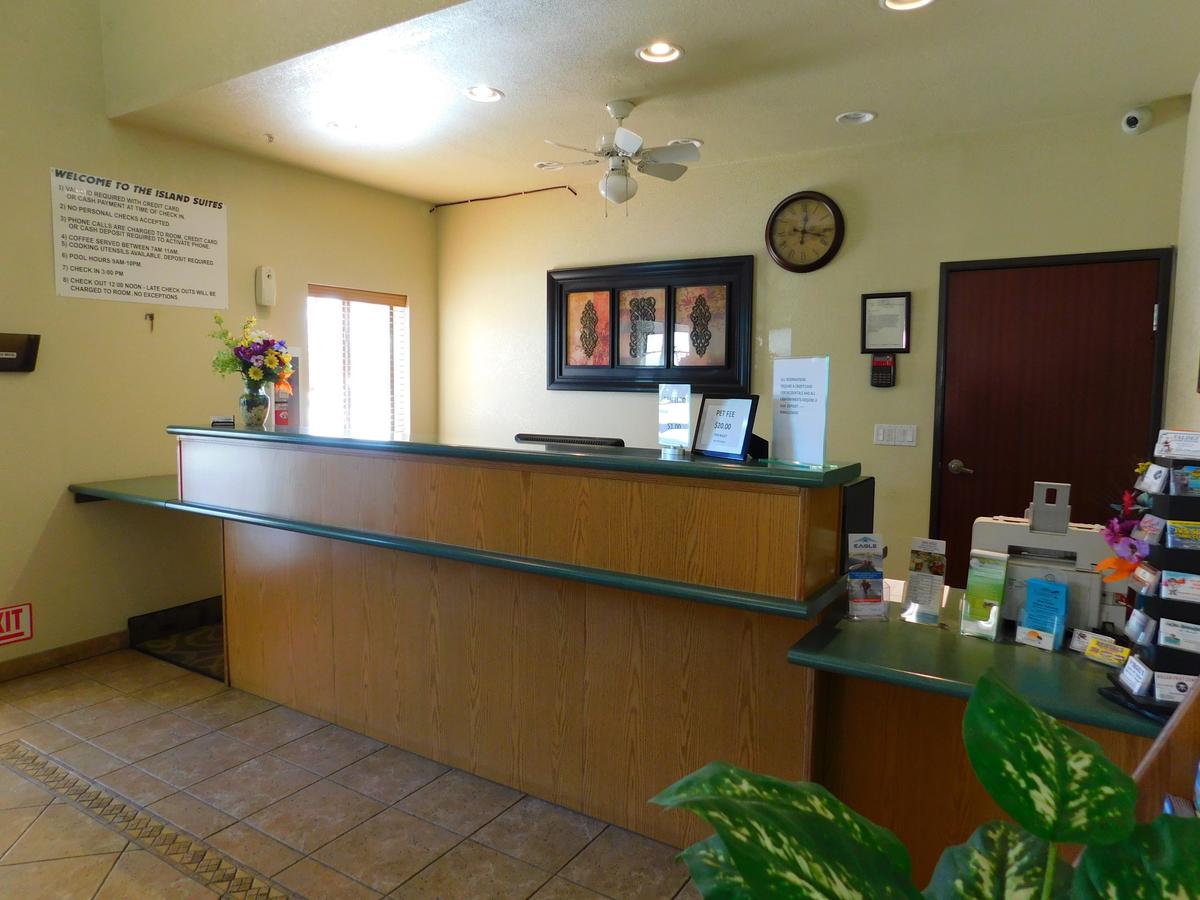 Island Suites - thumb 10