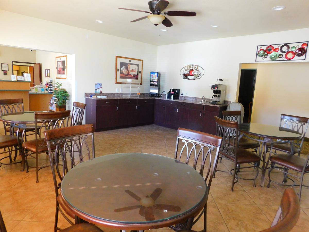 Island Suites - thumb 11