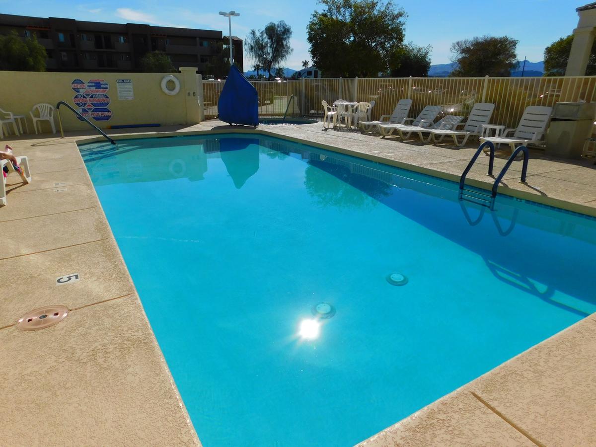 Island Suites - thumb 9