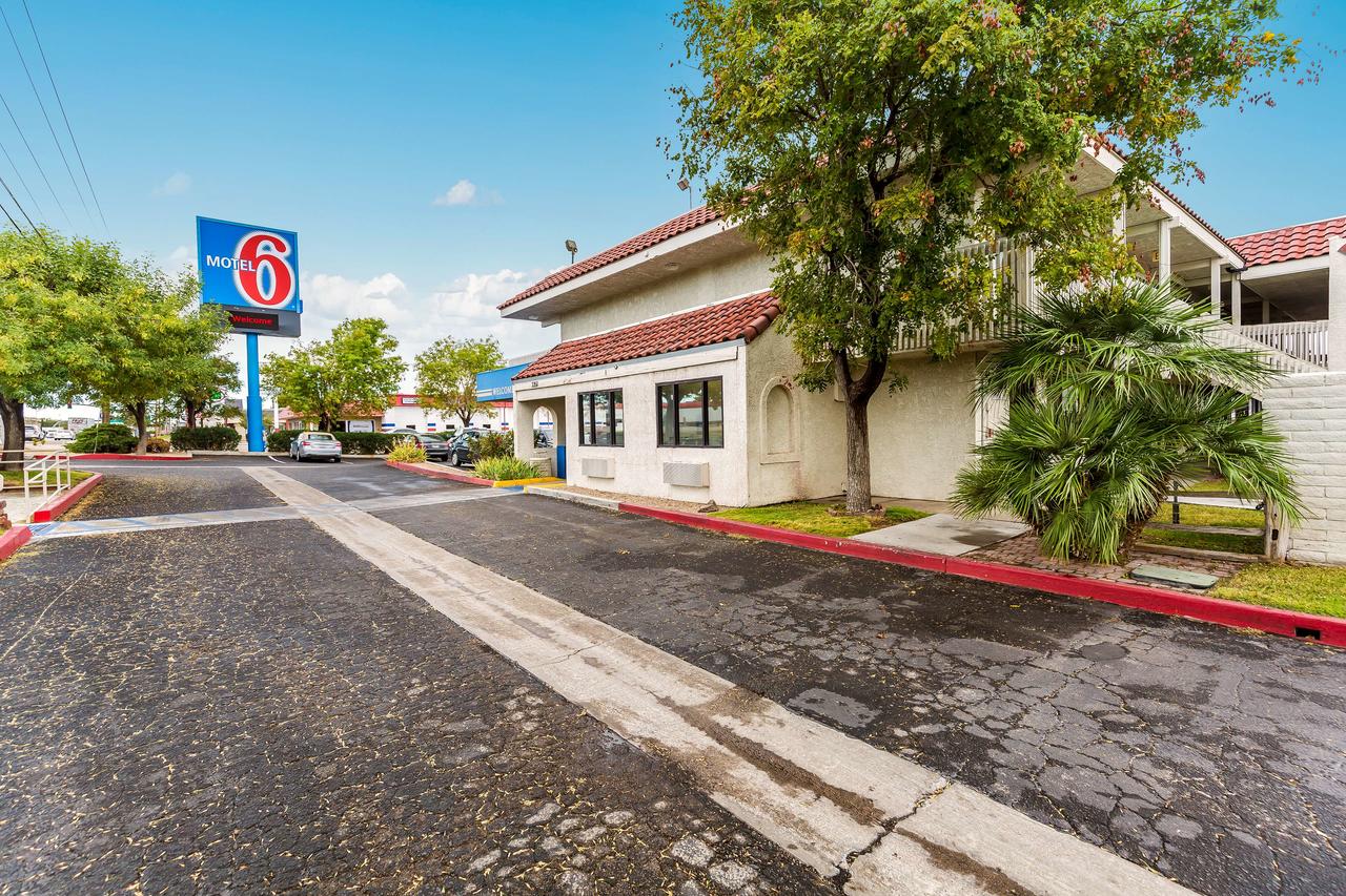 Motel 6 Kingman, AZ - Route 66 East - thumb 0