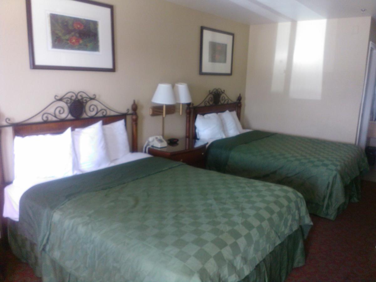 Days Inn By Wyndham Kingman East - thumb 16
