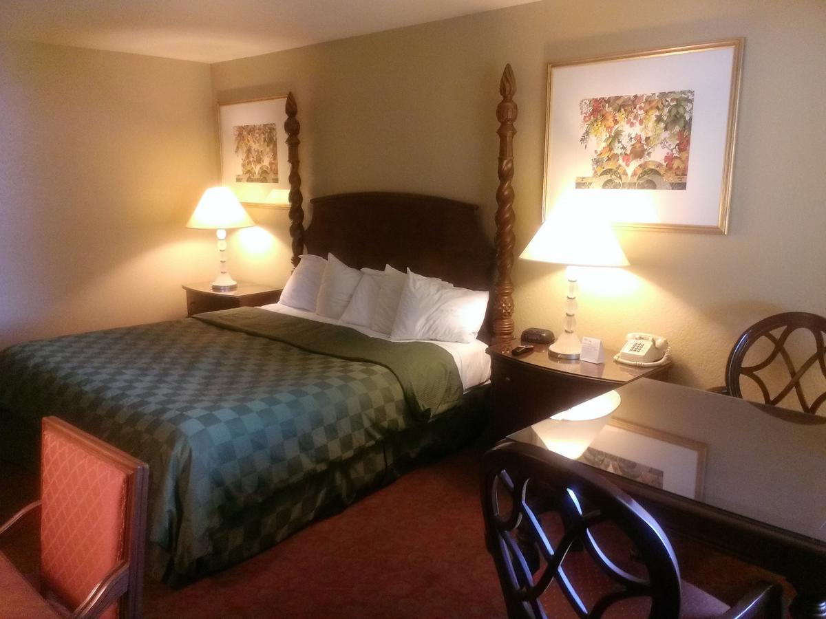 Days Inn By Wyndham Kingman East - thumb 3