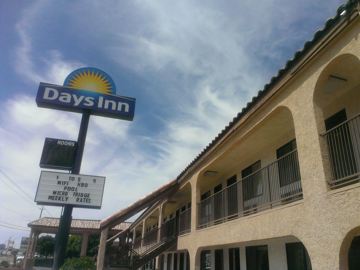 Days Inn By Wyndham Kingman East - thumb 1