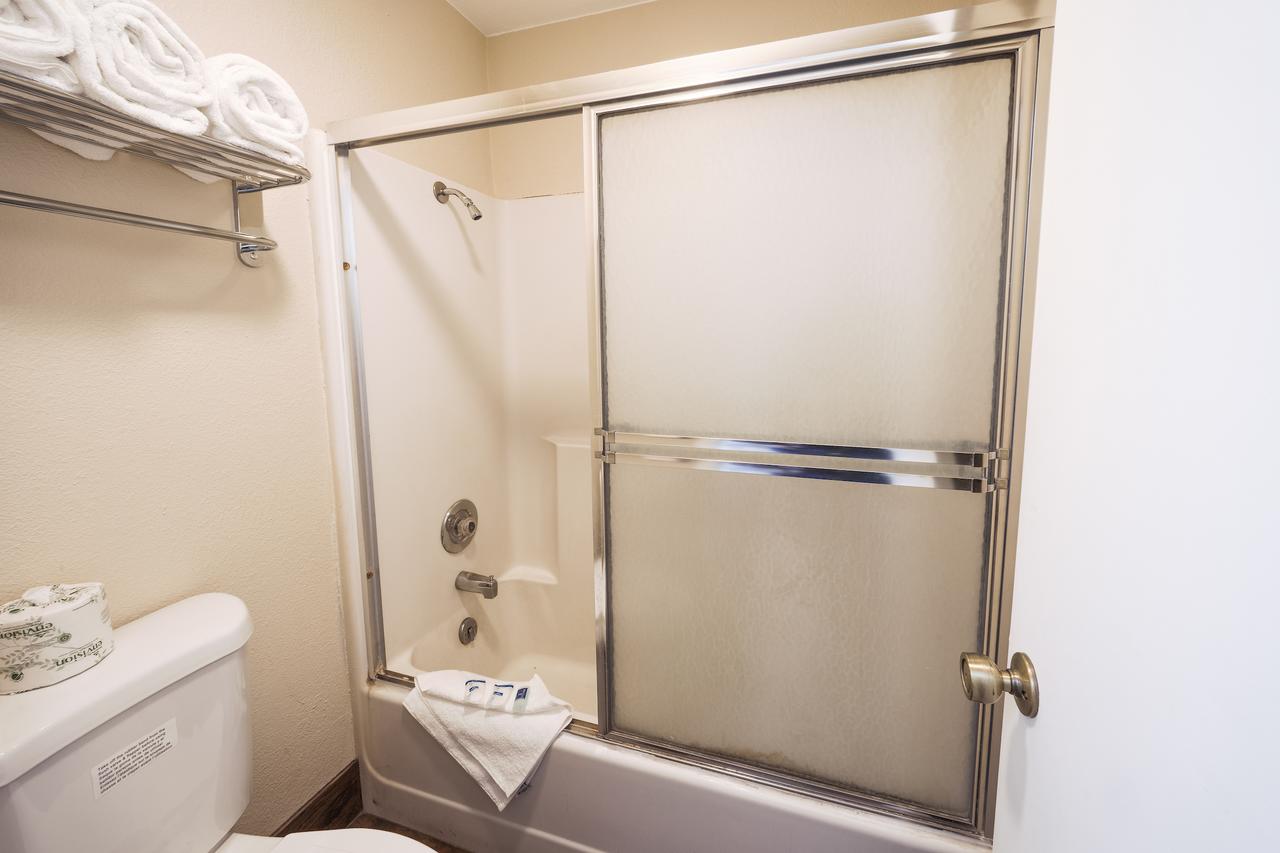 Rodeway Inn - thumb 6