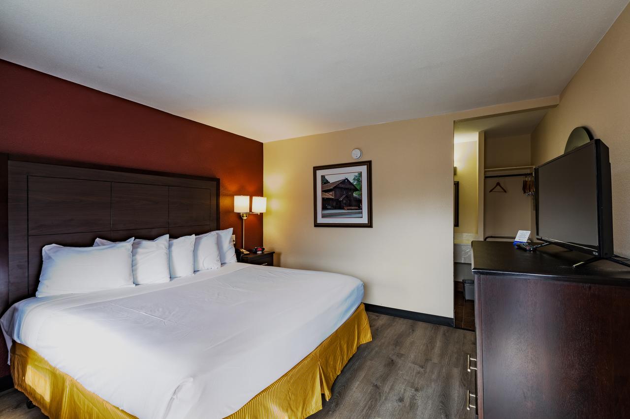 Rodeway Inn - thumb 13