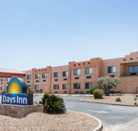 Days Inn by Wyndham Benson - Accommodation Texas