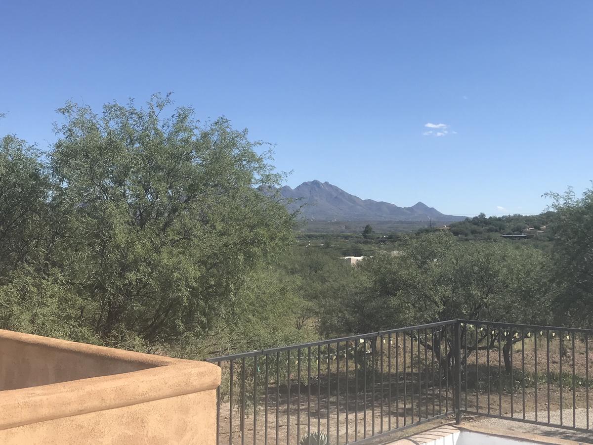 Peace And Quiet In West Tubac - thumb 3