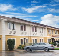 Super 8 by Wyndham Jonesboro - Accommodation Texas