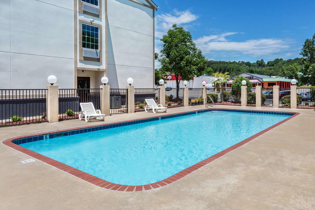 Comfort Inn & Suites - thumb 19
