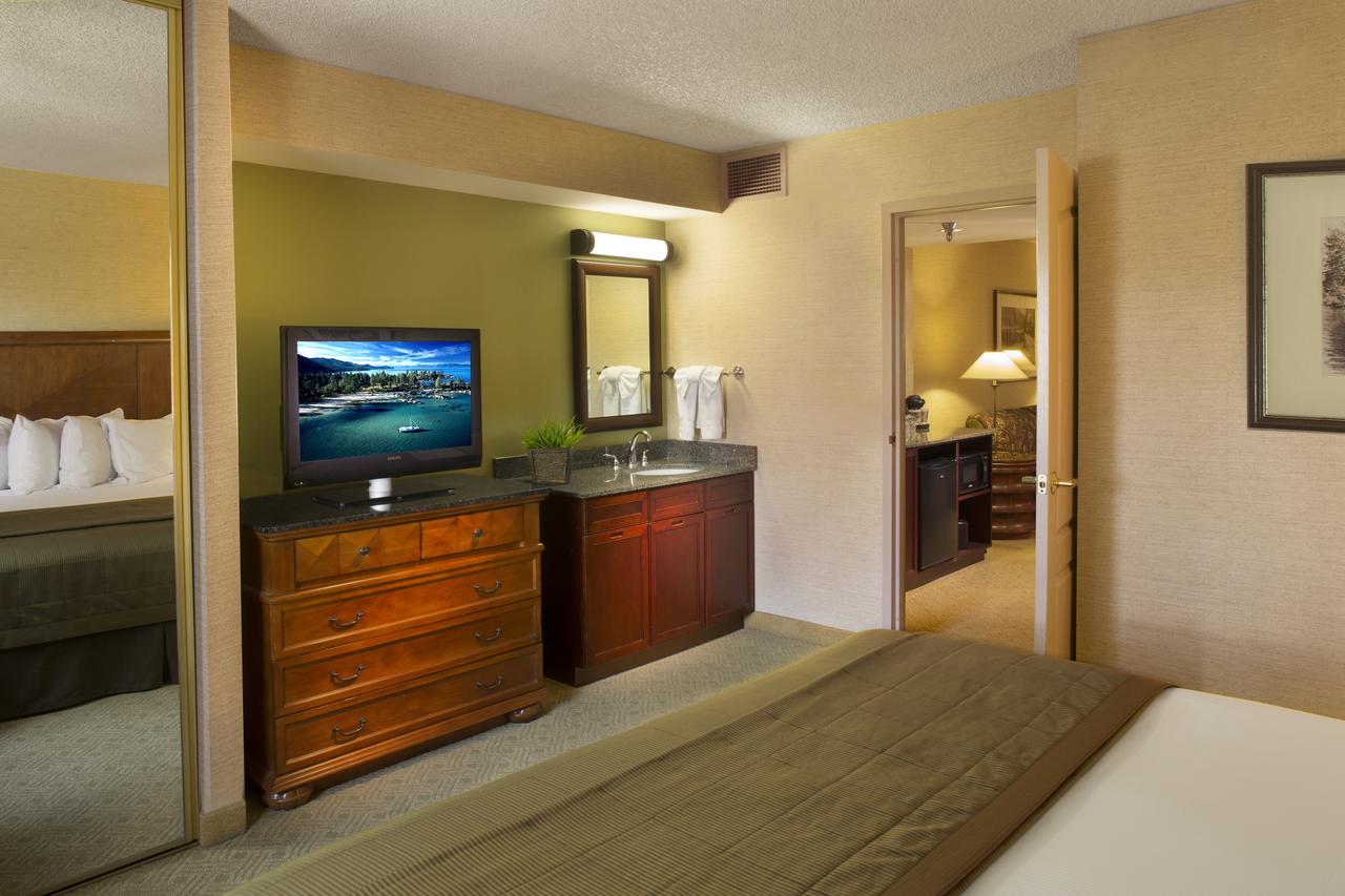 Lake Tahoe Resort Hotel - thumb 2