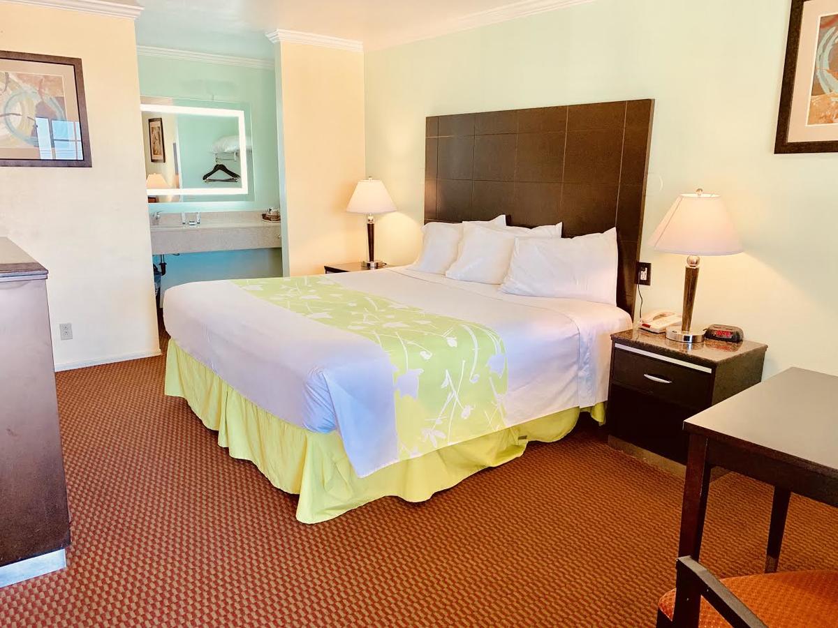 Morro Bay Beach Inn - thumb 40