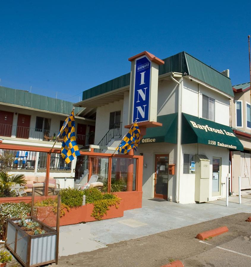 Bayfront Inn - thumb 31