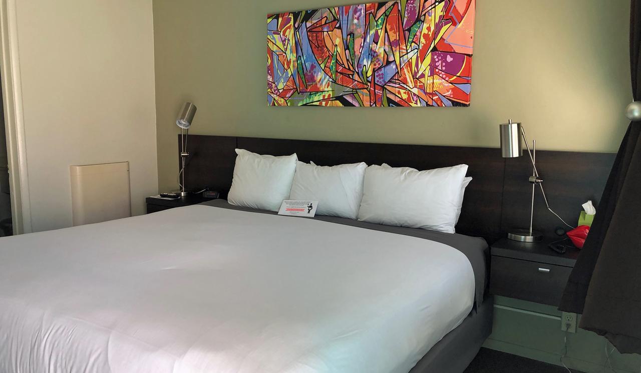 Bayfront Inn - thumb 2