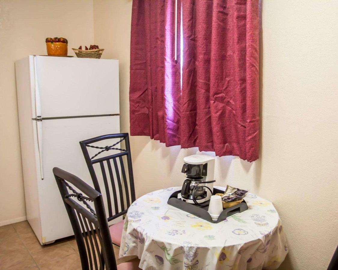 Rodeway Inn Barstow - thumb 14