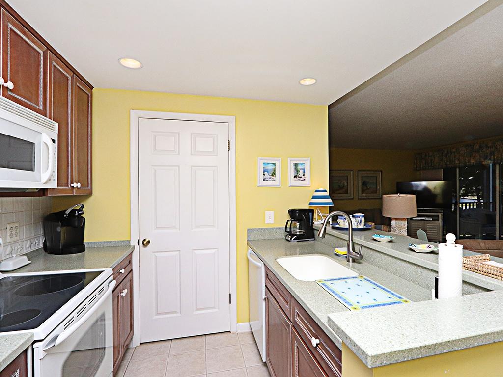 10008 Evergreen Circle Condo - thumb 10