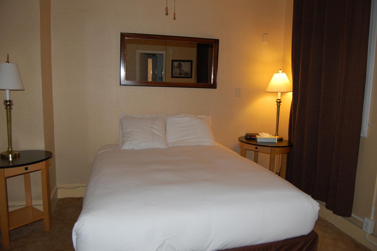 District Hotel - thumb 22