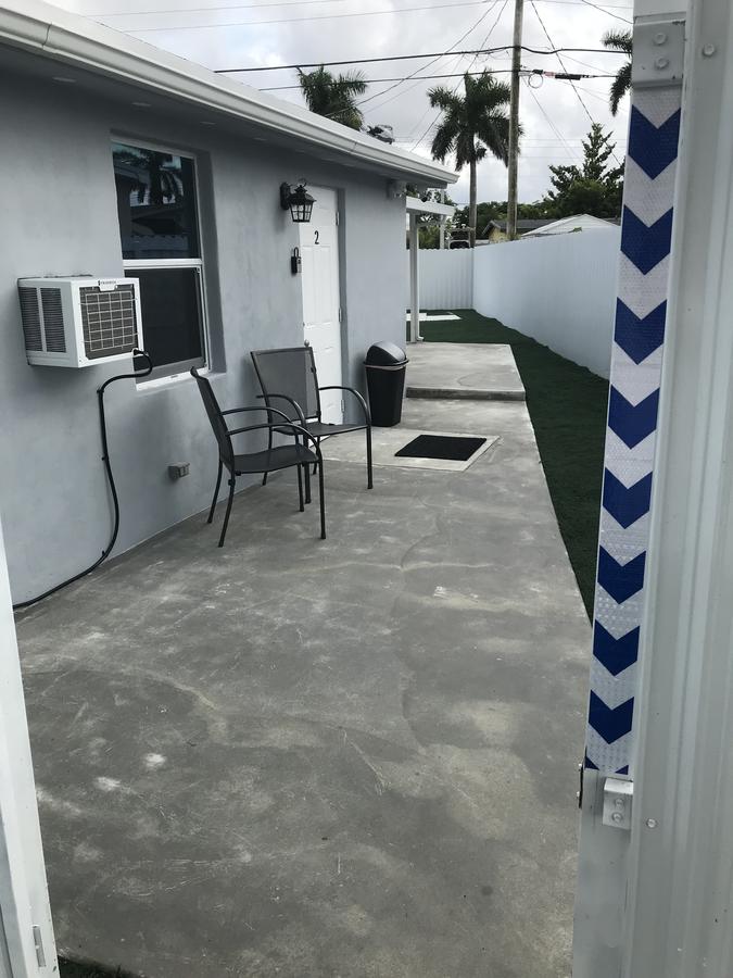 Nice Cottages Near FIU - thumb 43