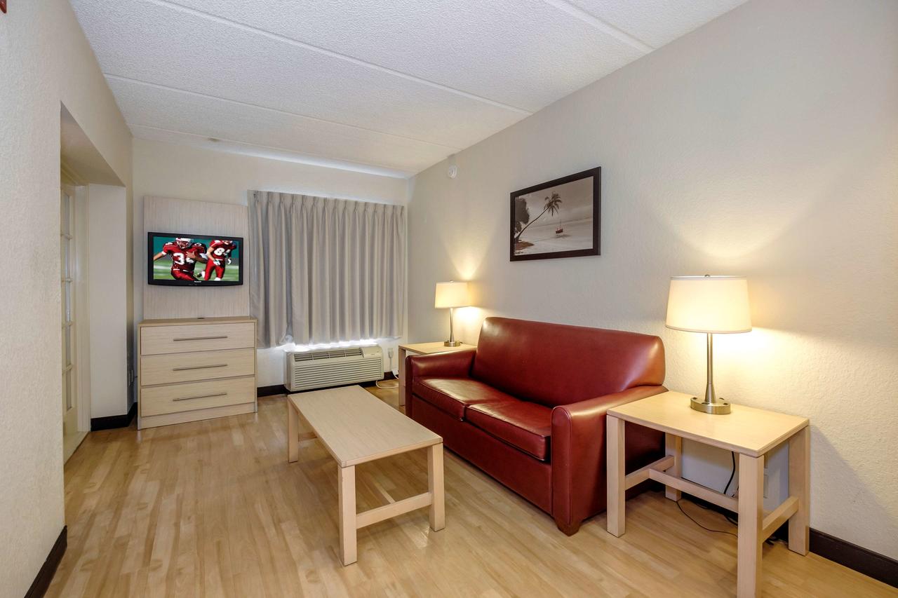 Red Roof Inn PLUS + Gainesville - thumb 39