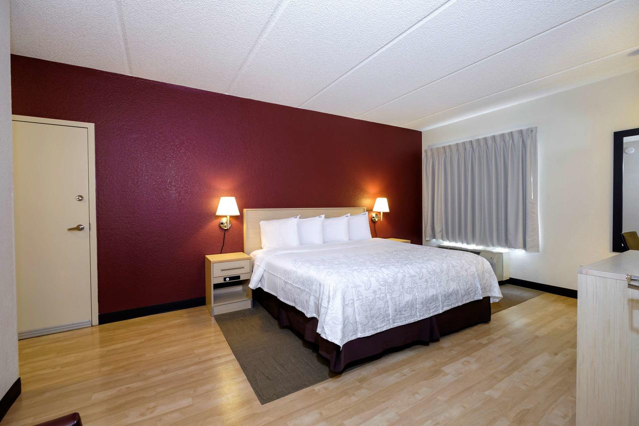 Red Roof Inn PLUS + Gainesville - thumb 9