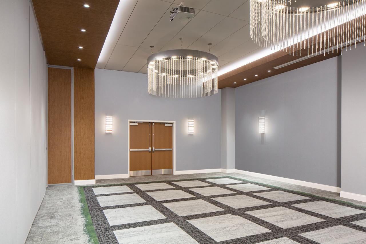 Hotel Indigo Gainesville-Celebration Pointe - thumb 33