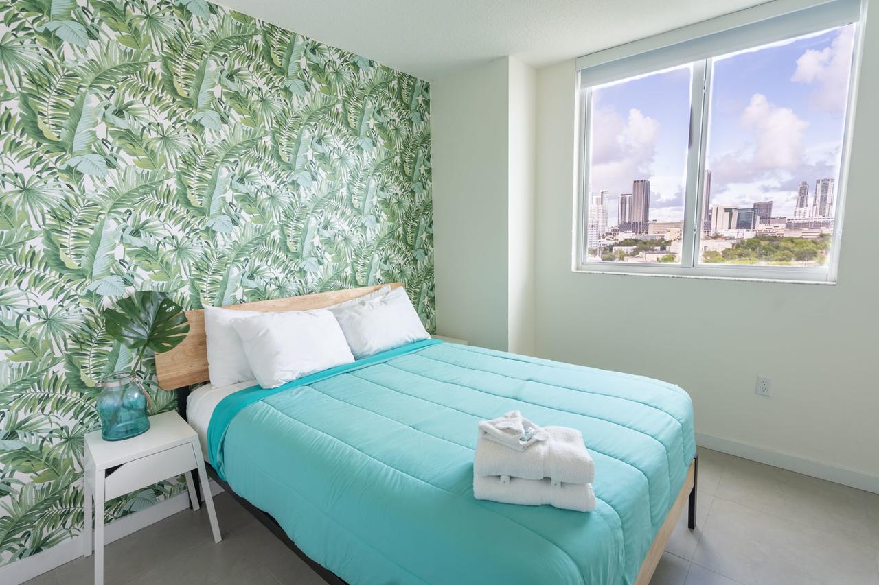 Outpost Miami Apartment Rentals With Heated Pool - thumb 3