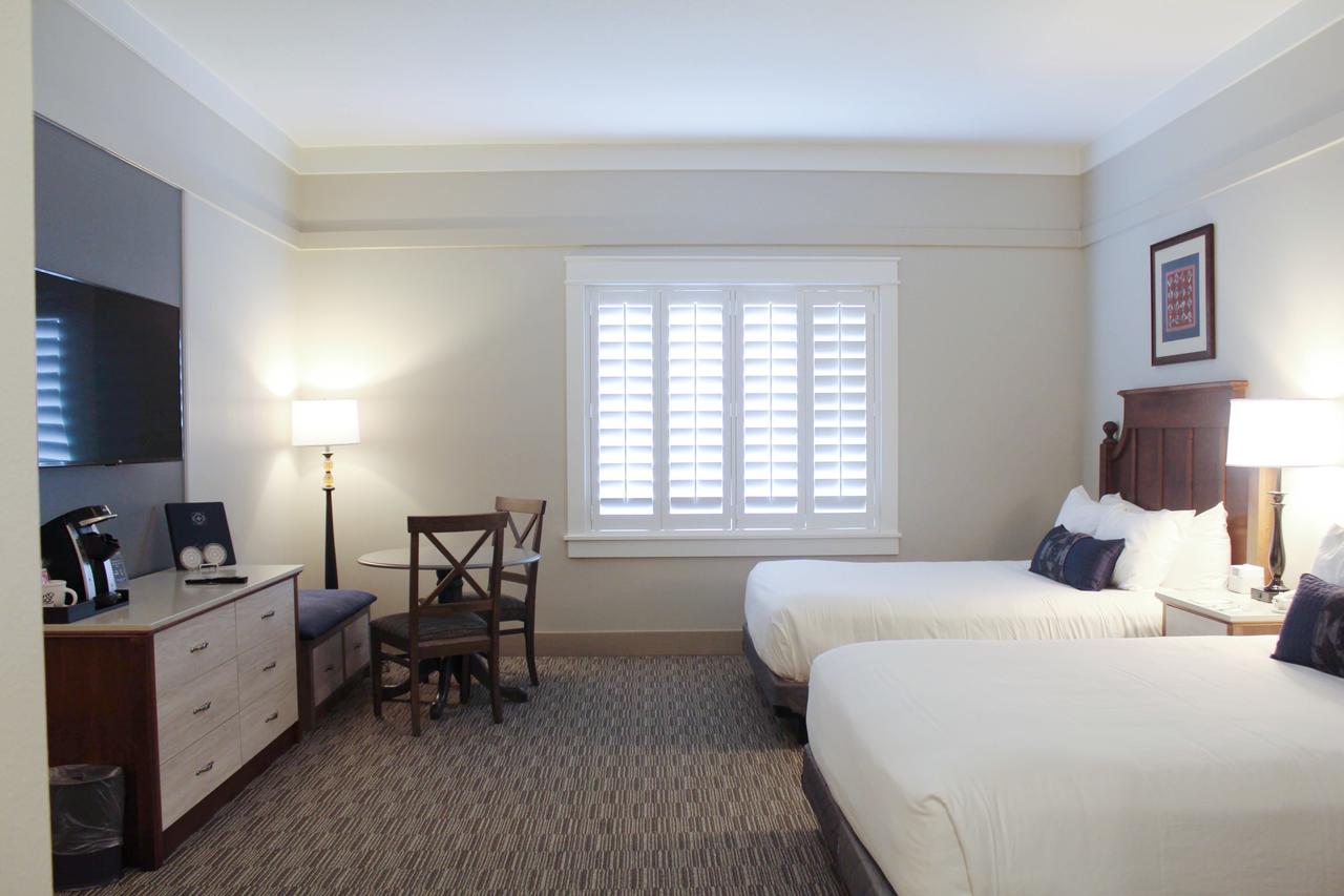 Carlisle Inn Sarasota - thumb 11