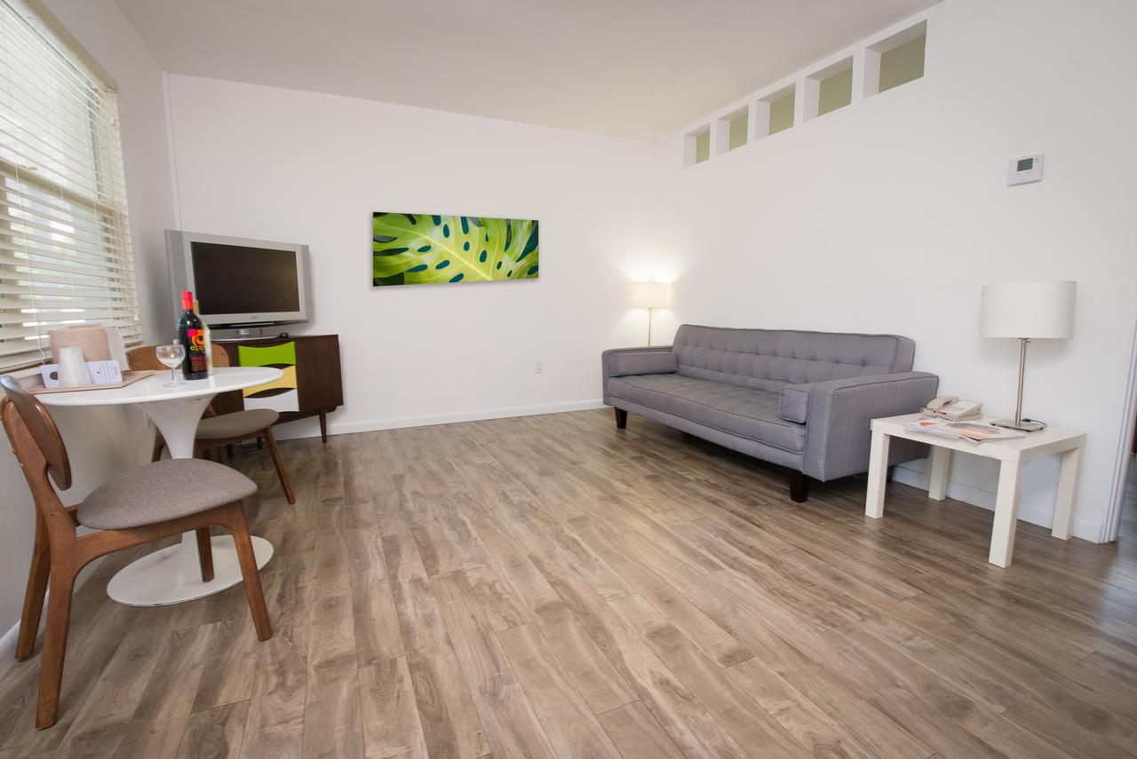 Regency Inn & Suites Sarasota - thumb 2