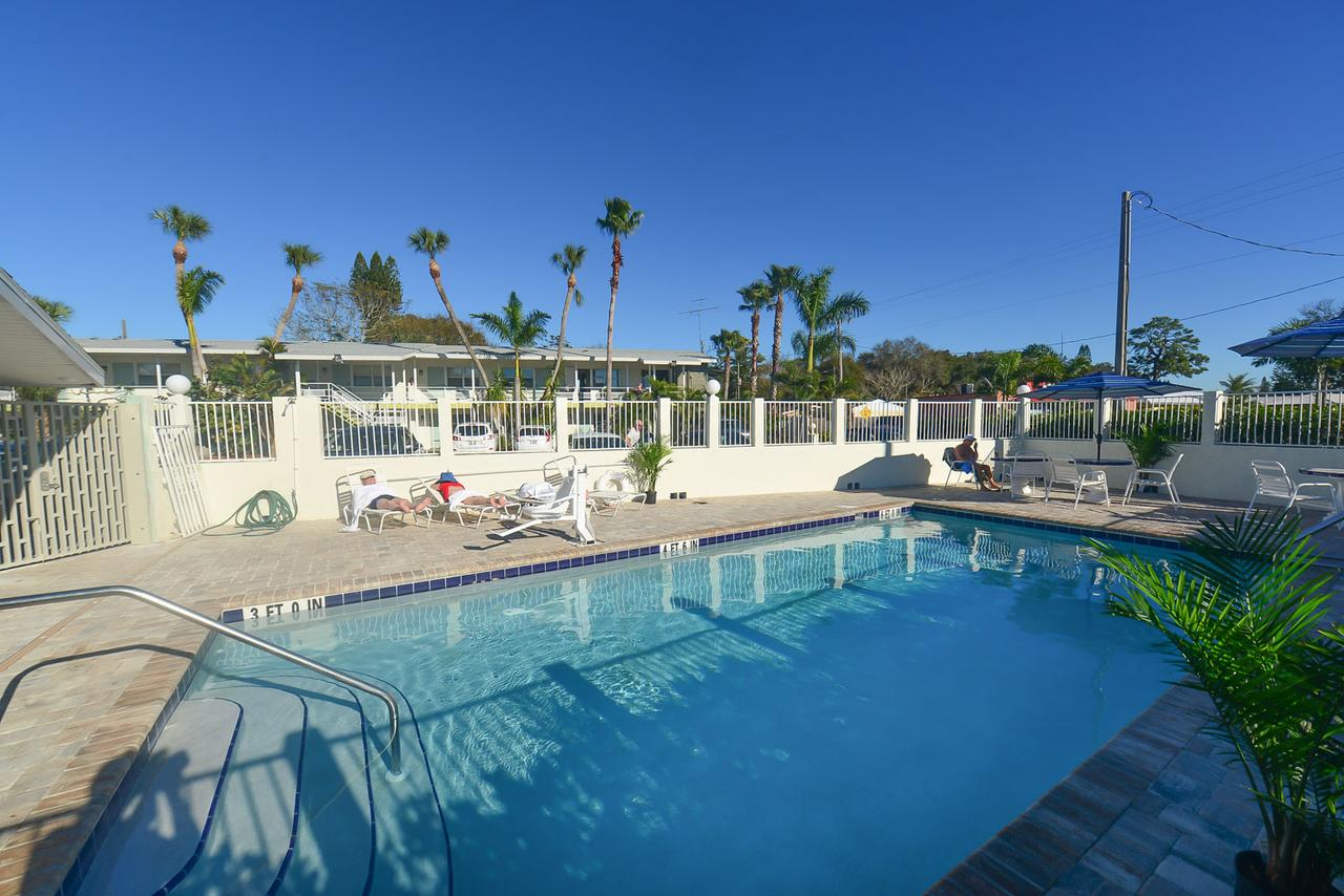Regency Inn & Suites Sarasota - thumb 24