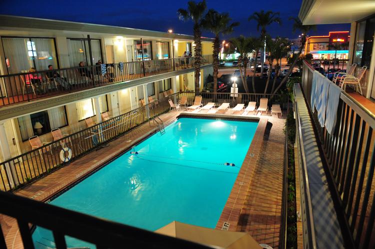 Thunderbird Beach Resort - thumb 17